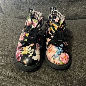 Toddler girl floral combat boots